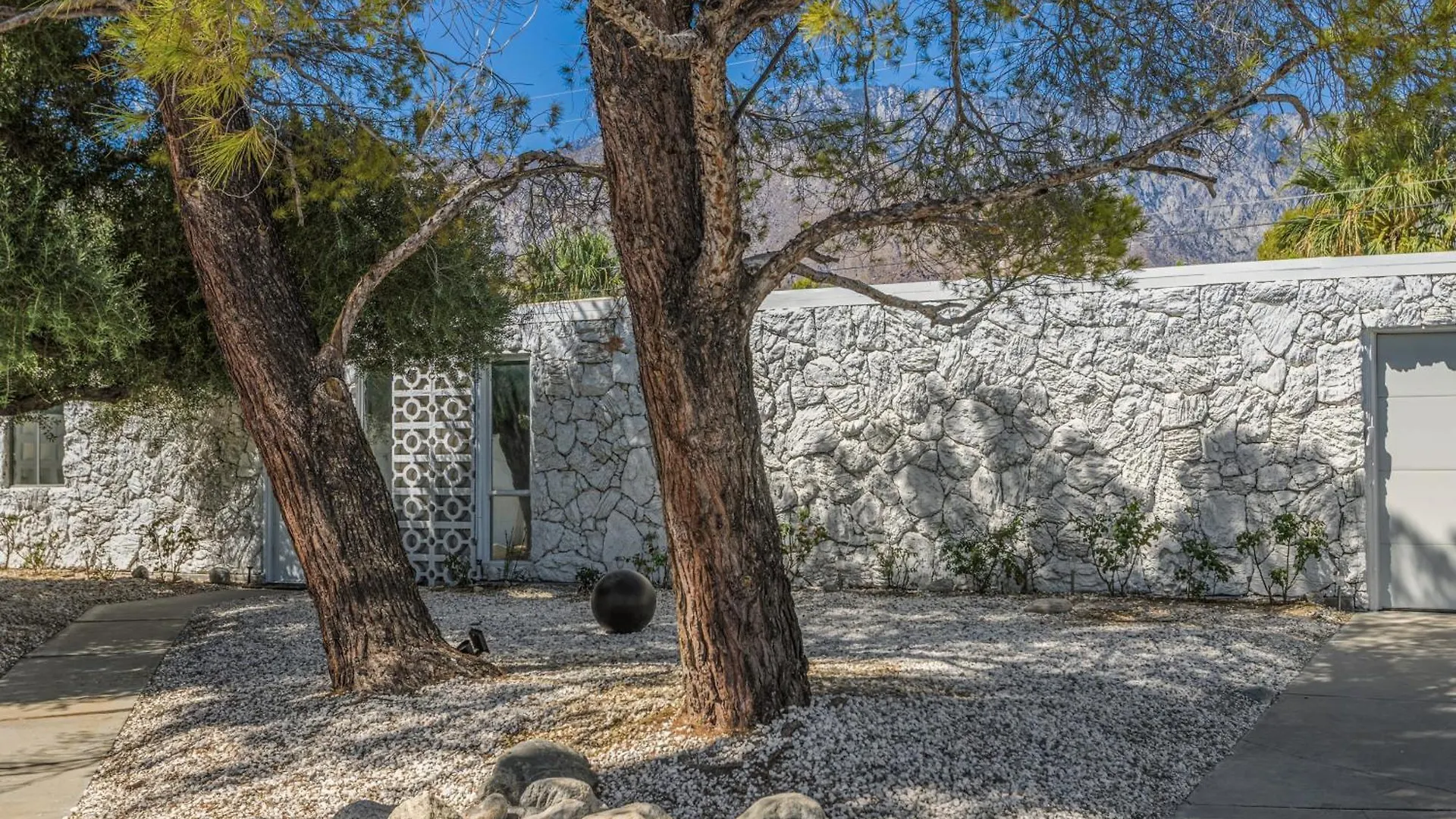 Former Steve Mcqueen'S Home Palm Springs